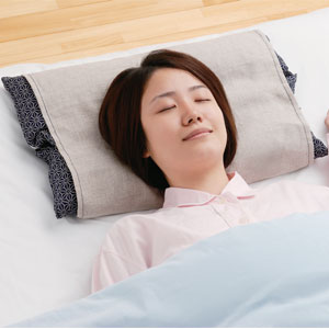 上向き横向き寝がえりラクラク枕